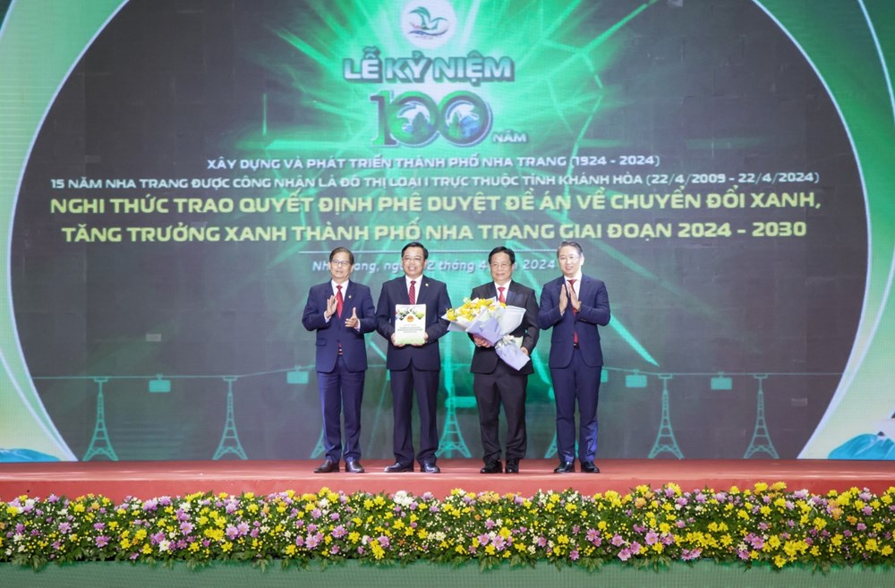 VinUni “chiến thắng kép” tại ESG Business Awards 2025 - ảnh 3