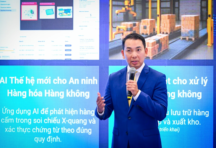 Tiếp tục đẩy mạnh ứng dụng AI, “siêu cảng” Việt Nam SuperPort™ của T&T Group gây ấn tượng mạnh tại VIIE 2025 - ảnh 3