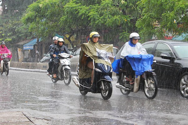 Dự báo thời tiết 12.10: Hà Nội ngày nắng, Trung Bộ mưa to - ảnh 1