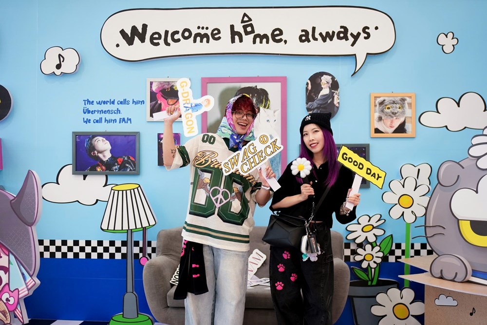 Fan đổ về Ocean City check in G-DRAGON 2025 WORLD TOUR [Übermensch] IN HANOI, háo hức chờ concert lịch sử - ảnh 4