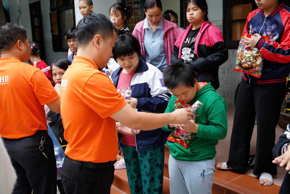 Sinh nhật đặc biệt - Khi hạnh phúc được gieo từ những điều nhỏ bé - ảnh 2