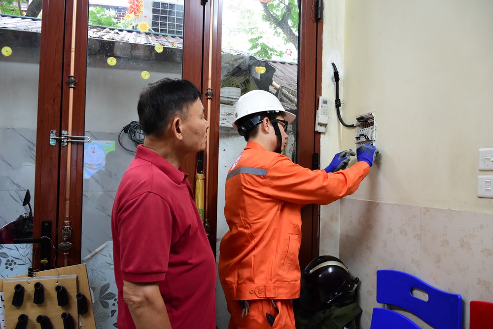 EVN Hà Nội cung cấp dịch vụ điện gia tăng - ảnh 2