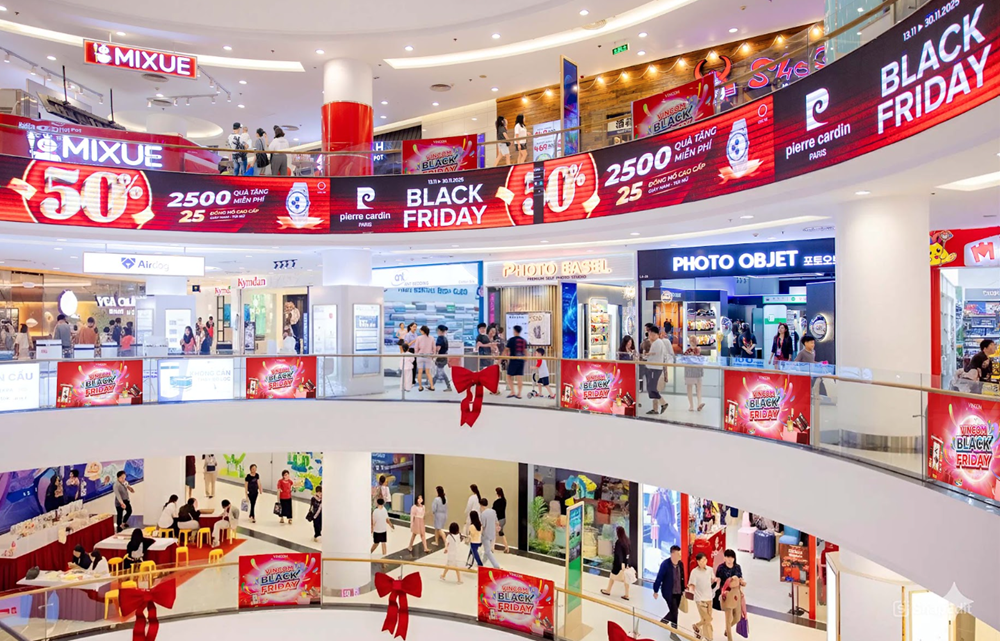 Vincom Black Friday 2025: Đại tiệc giảm giá khuấy động thị trường bán lẻ cả nước - ảnh 1