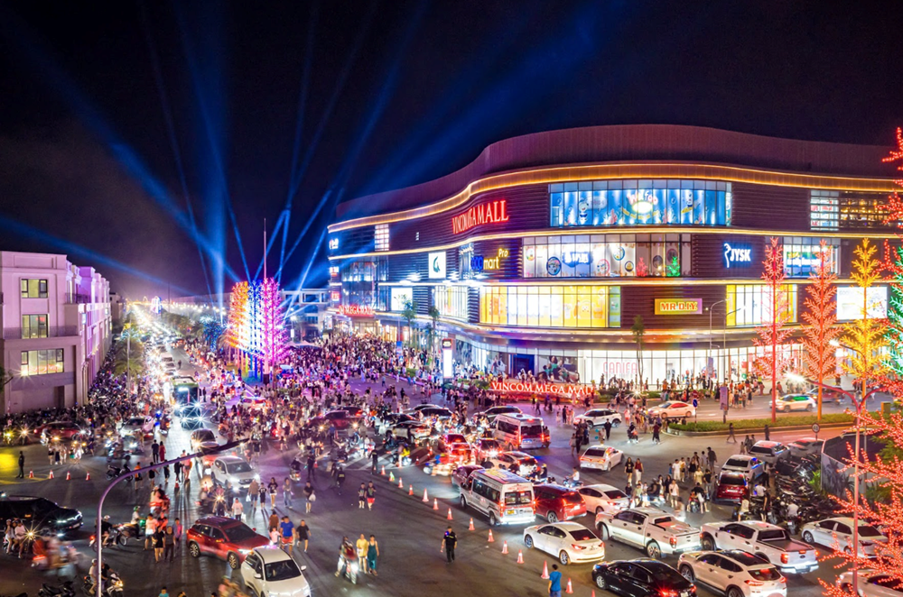 Vincom Black Friday 2025: Đại tiệc giảm giá khuấy động thị trường bán lẻ cả nước - ảnh 6