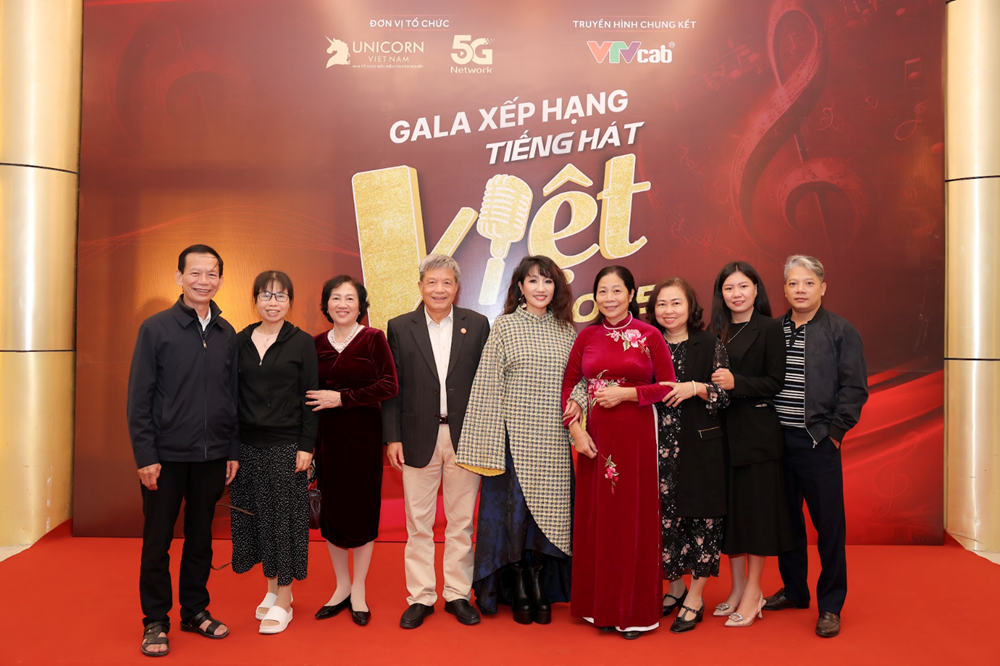 Lộ diện Quán quân ba dòng nhạc tại Gala Xếp hạng Tiếng hát Việt toàn cầu 2025 - ảnh 1