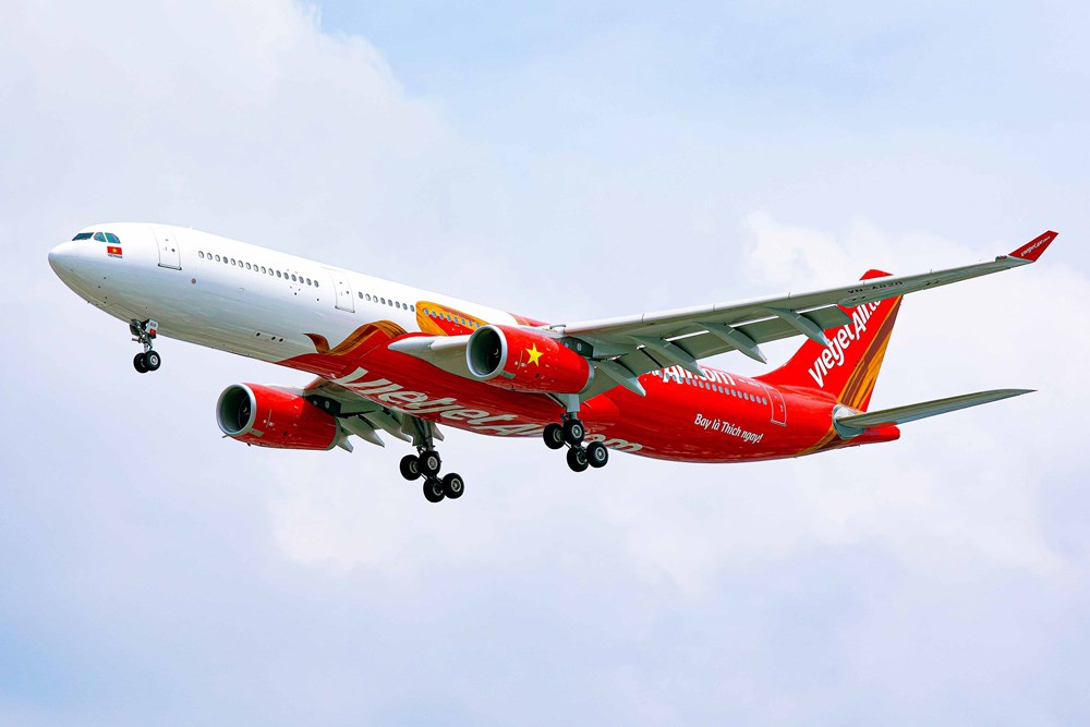 Triệu vé 0 đồng, ưu đãi vé Tết và hàng ngàn quà tặng hấp dẫn tại Vietjet Mega Livestream 27.11 - ảnh 1