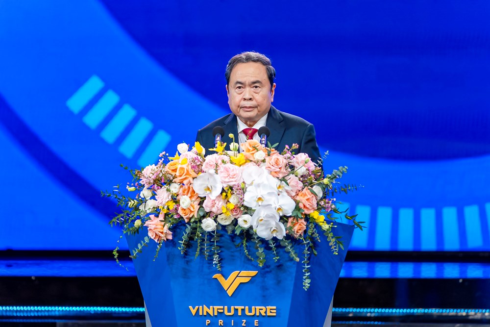 VinFuture 2025 - Vinh danh 4 công trình khoa học “Cùng vươn mình - Cùng thịnh vượng“ - ảnh 1