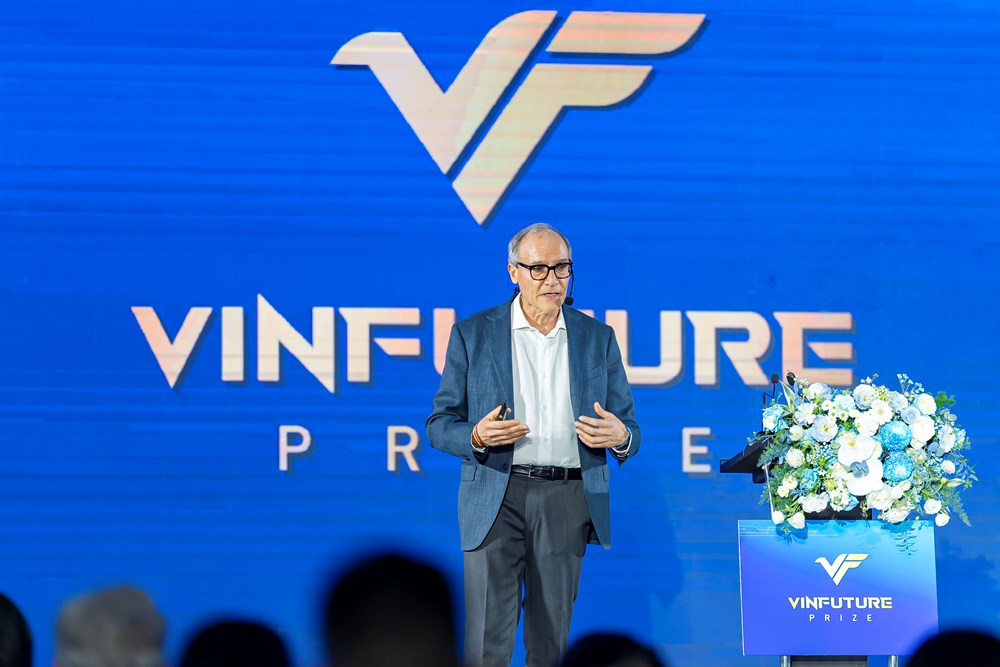 Nhà khoa học quốc tế nói gì về tình trạng ô nhiễm đến ngạt thở tại Hà Nội? - ảnh 1