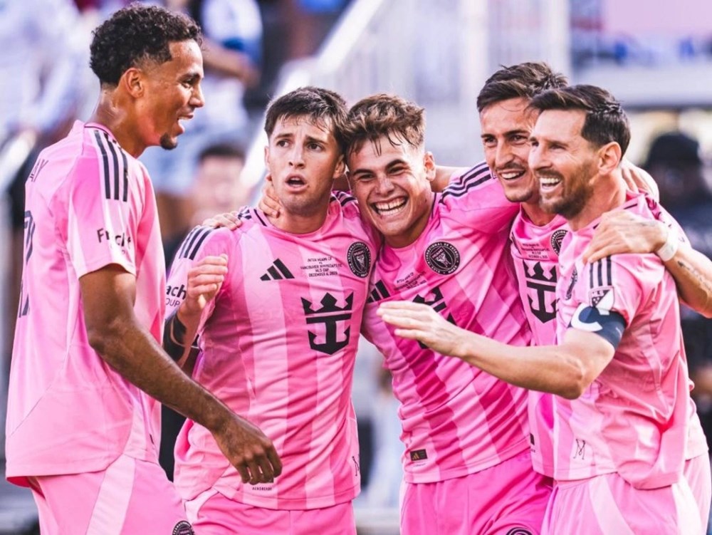 Messi kiến tạo, Inter Miami lần đầu đăng quang MLS Cup - ảnh 2