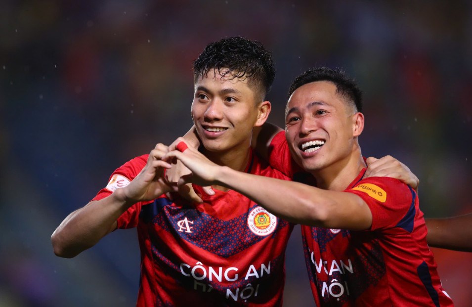 Nhận định trận đấu HAGL vs CAHN, 17h00 ngày 18.12: Công phá Pleiku Arena, áp sát ngôi đầu - ảnh 1