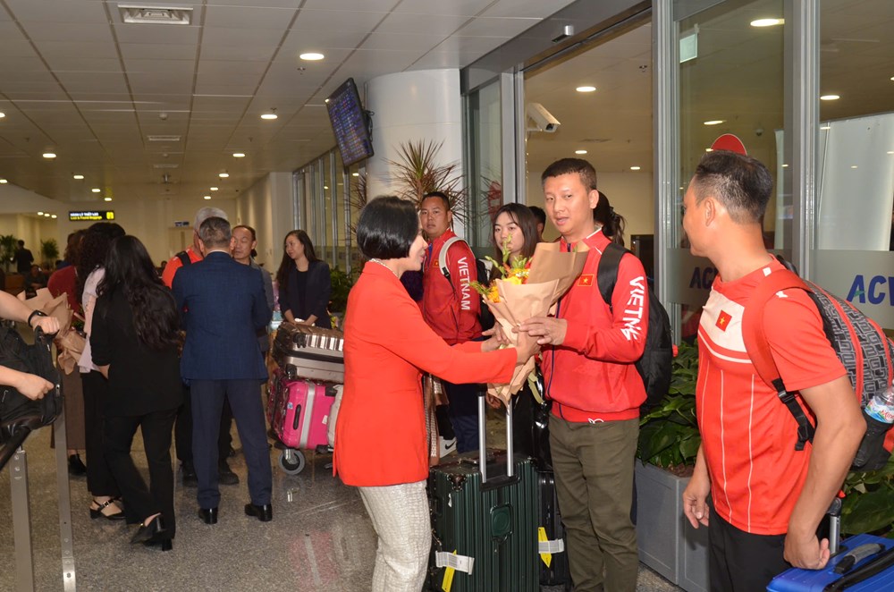 U22 Việt Nam rạng rỡ ngày trở về sau chiến dịch SEA Games 33 lịch sử - ảnh 12