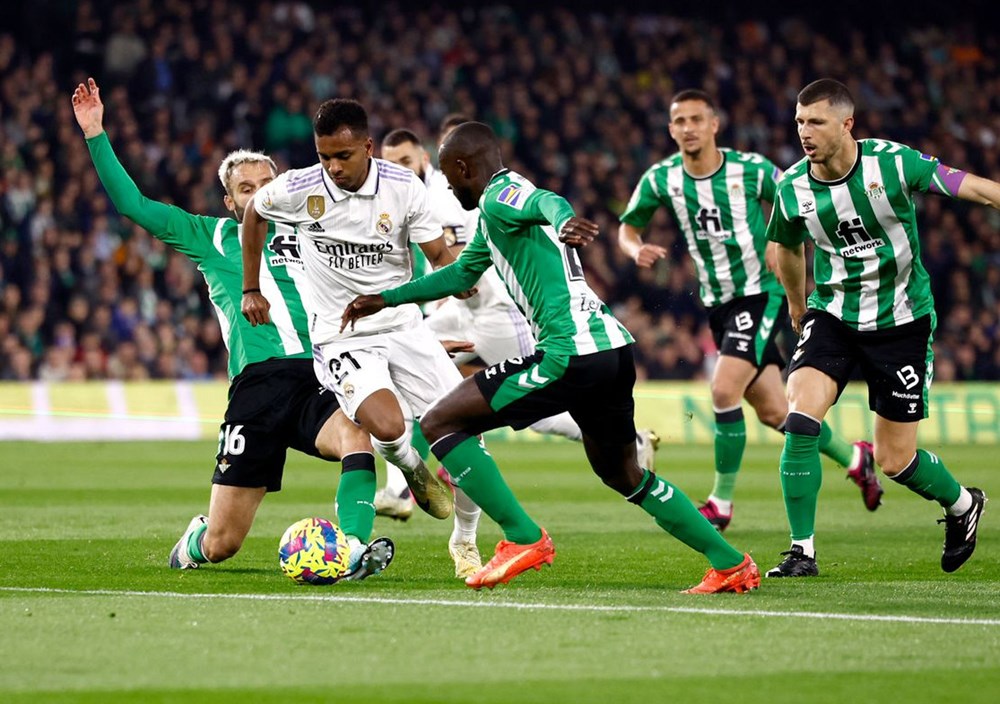 Nhận định trận đấu Real Madrid vs Betis, 22h15 ngày 4.1: Nhọc nhằn bám đuổi Barca - ảnh 2