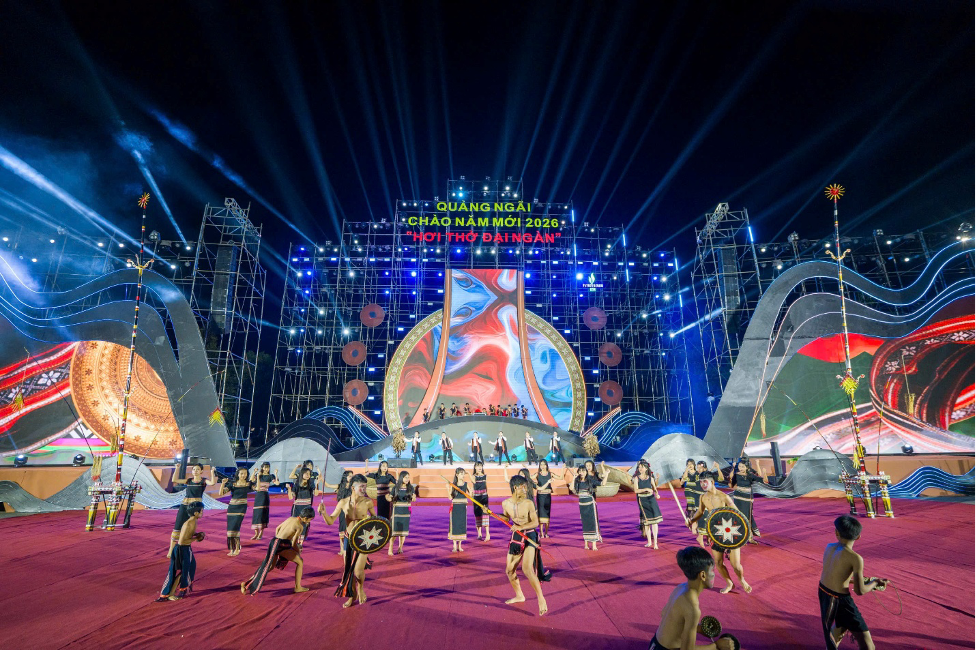 Từ “Hơi thở đại ngàn” đến “Sắc hồng giữa đại ngàn“: Quảng Ngãi bùng nổ chuối sự kiện chào năm mới 2026 sau sáp nhập - ảnh 1