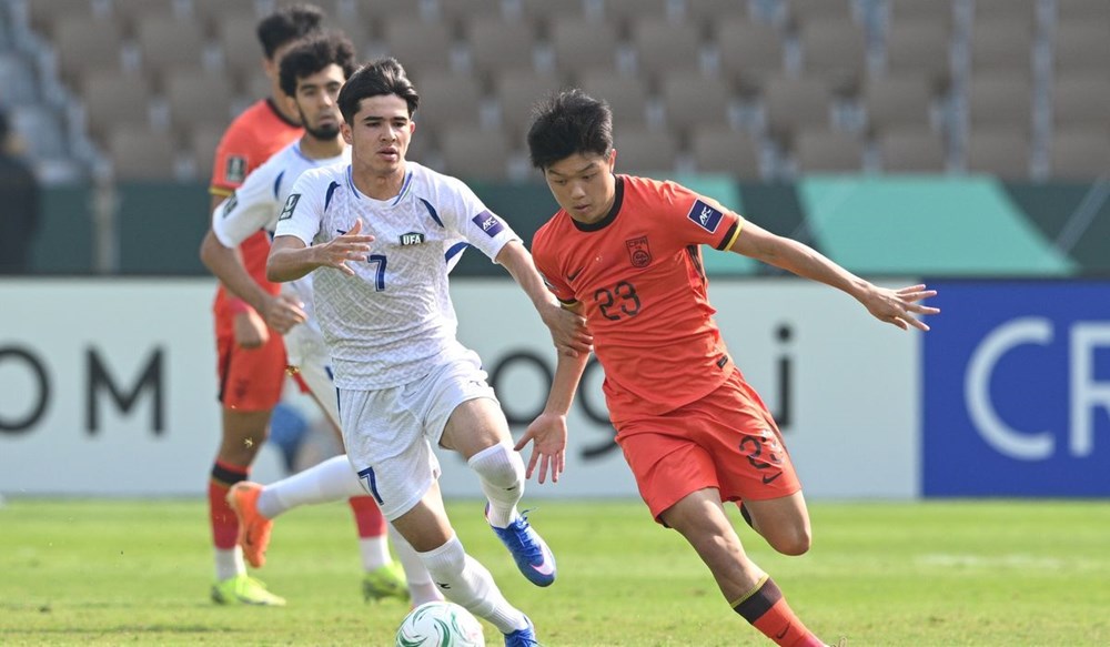 Đổ bê-tông thành công, U23 Trung Quốc hẹn gặp U23 Việt Nam ở bán kết - ảnh 2