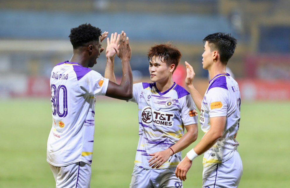 Lịch thi đấu vòng 13 V.League 2025/26: Bữa tiệc cuối năm - ảnh 1