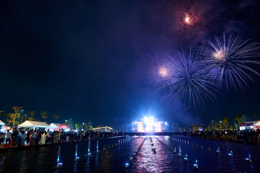 Các điểm đến miền Bắc hút khách đột biến dịp đầu năm Bính Ngọ - ảnh 8