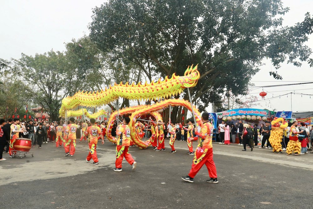 Trang trọng lễ dâng hương tưởng niệm 751 năm ngày Tướng quân Phạm Ngũ Lão ra quân đánh giặc giữ nước - ảnh 4