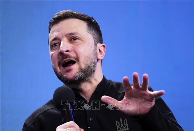 Tổng thống Ukraine lên tiếng về chiến dịch quân sự của Mỹ và Israel nhằm vào Iran - ảnh 1