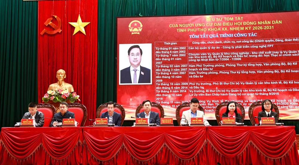 Chủ tịch UBND tỉnh Phú Thọ khẳng định quyết tâm đưa quyết sách vào cuộc sống - ảnh 6