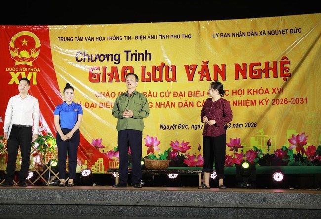 Phú Thọ: Văn hoá, truyền thông lan toả không khí Ngày hội non sông - ảnh 1