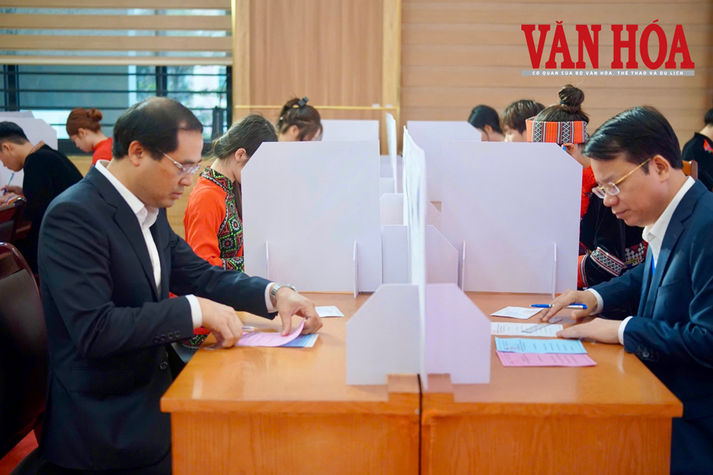 Cử tri Thái Nguyên gửi niềm tin qua lá phiếu bầu cử - ảnh 1