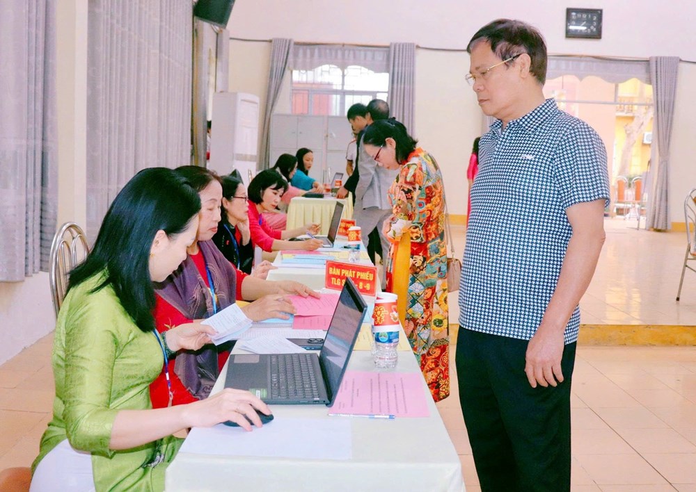 Phú Thọ: Hơn 2,7 triệu cử tri đi bầu cử - ảnh 8