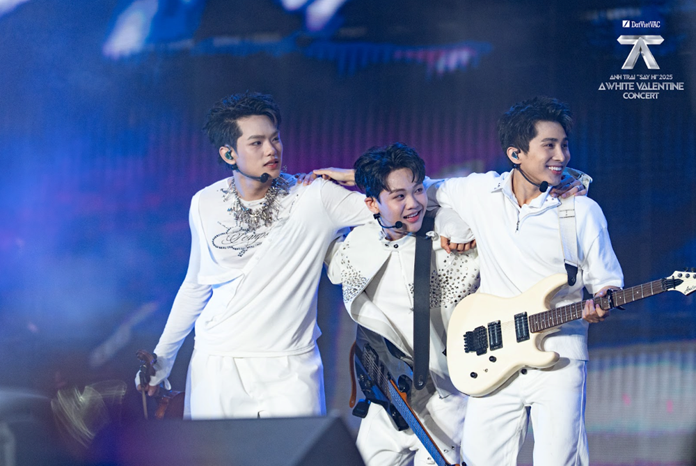 “Anh Trai “Say Hi” 2025 - A White Valentine Concert” lần đầu tạo nên “biển trắng” Valentine quy mô lớn tại Thủ đô Hà Nội - ảnh 7
