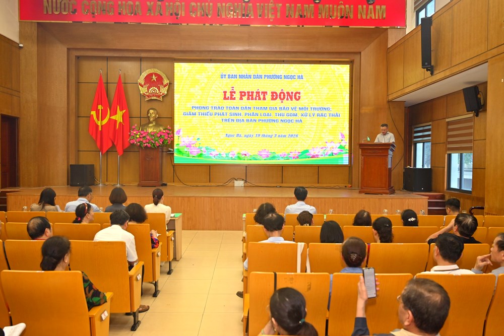 Phát động phong trào phân loại rác tại nguồn ở phường Ngọc Hà - ảnh 1