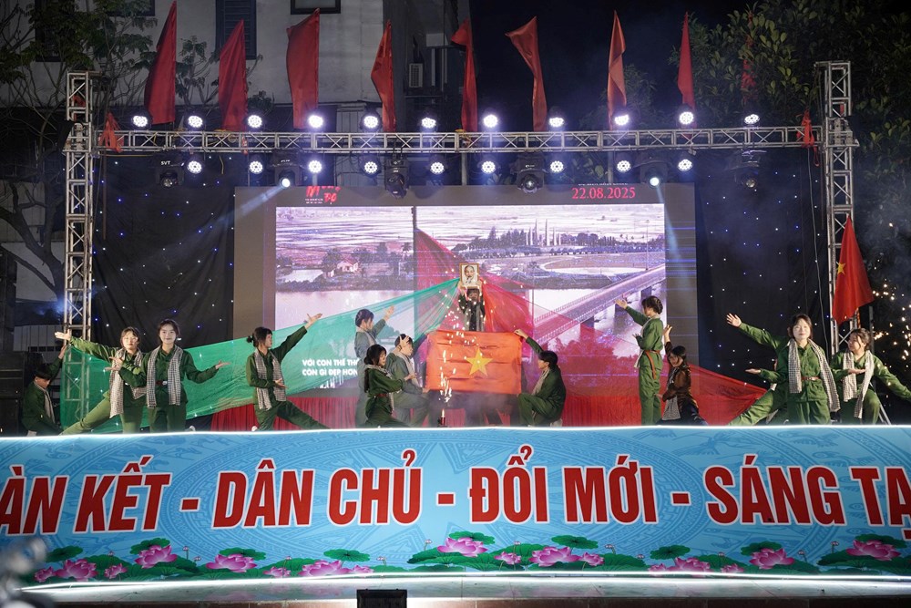 Phú Thọ: Lan tỏa khí thế “Ngày hội non sông” - ảnh 2