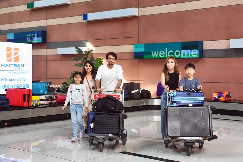 Cảng HKQT Phú Quốc phục vụ hơn 2,27 triệu khách trong 3 tháng cao điểm đầu năm - ảnh 2