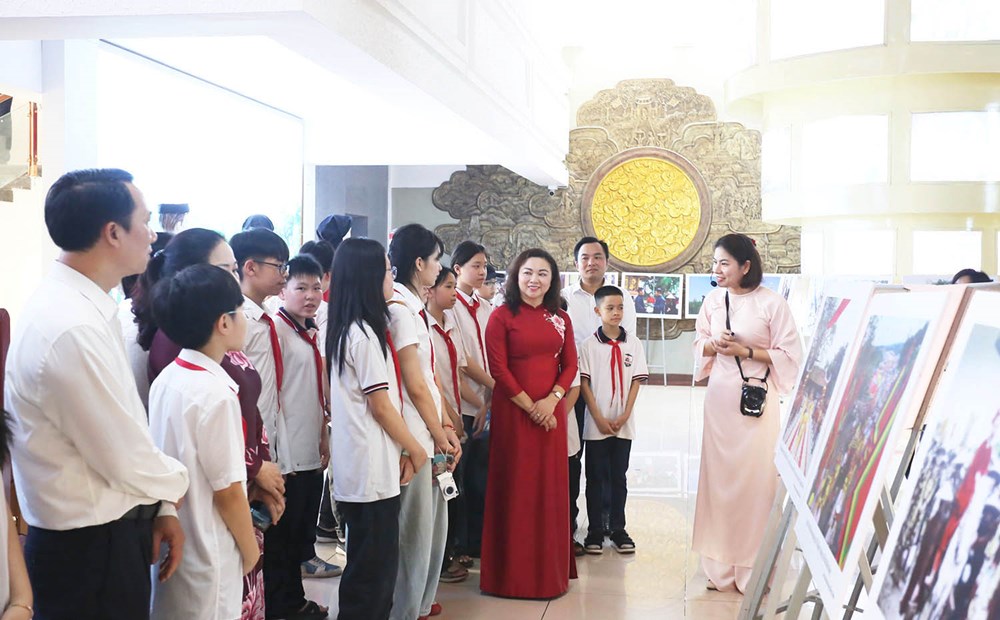 Phú Thọ: Tái hiện tinh hoa văn hóa thời đại Hùng Vương qua hơn 500 hiện vật, tư liệu quý - ảnh 2