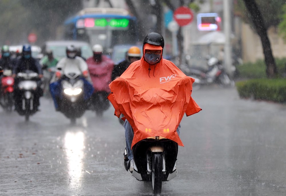 Thời tiết hôm nay 17.4: Hà Nội cục bộ có nơi mưa to - ảnh 1