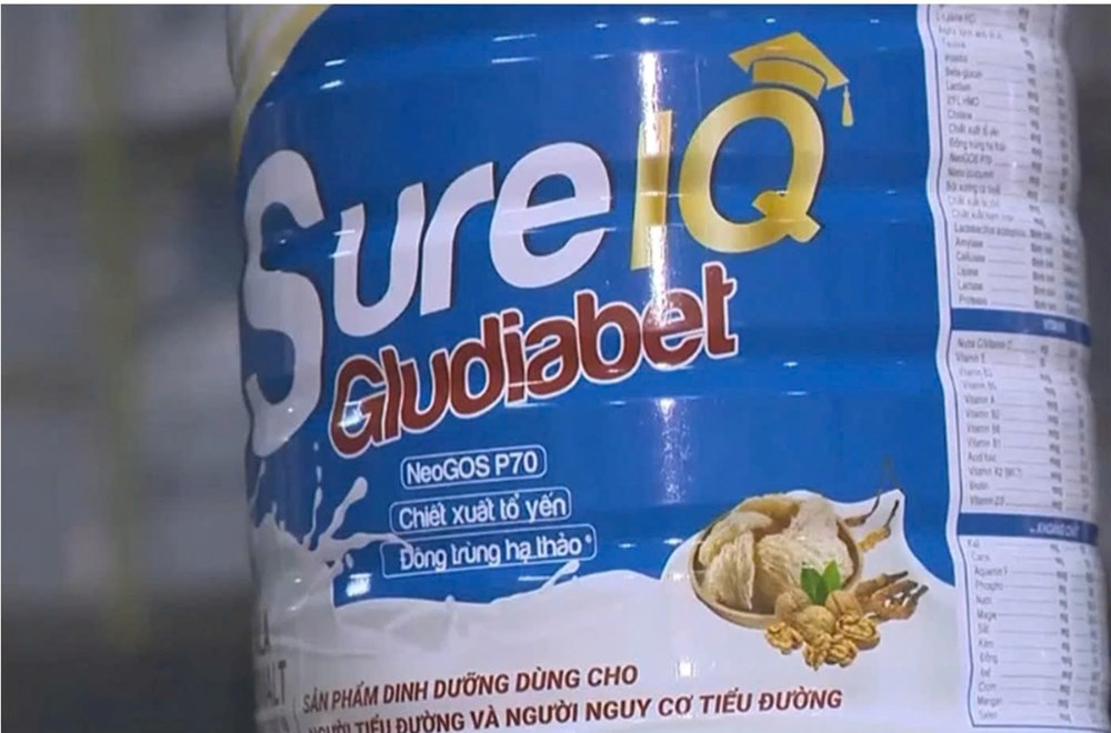 Cựu cán bộ công an bị cáo buộc chiếm đoạt 140.000 USD trong đường dây “chạy án” sữa giả - ảnh 2