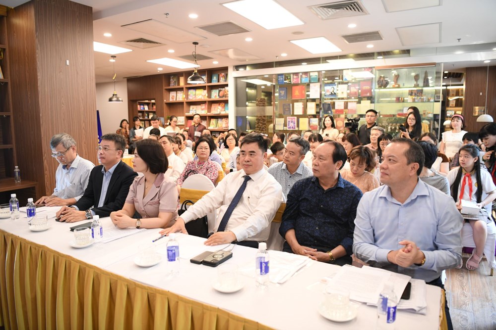 Khởi động dự án 1.000 thư viện tri thức cho học sinh - ảnh 1