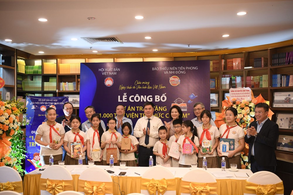 Khởi động dự án 1.000 thư viện tri thức cho học sinh - ảnh 6