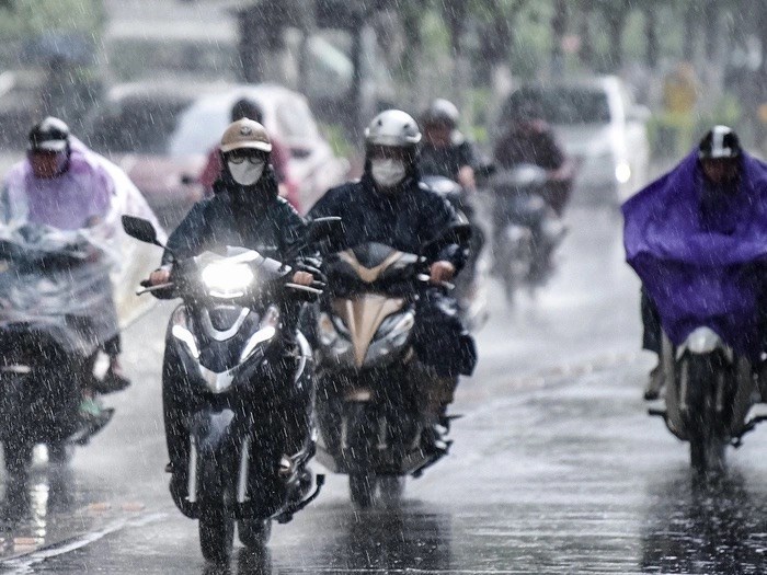 Thời tiết hôm nay 30.4: Trung Bộ cục bộ có nơi mưa to - ảnh 1