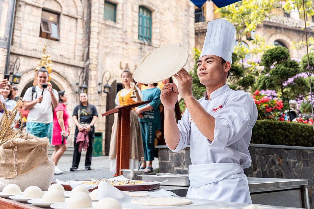 Choáng ngợp với “Vũ trụ đa giác quan” tại Không gian nghệ thuật ánh sáng tương tác ở Bà Nà Hills - ảnh 7