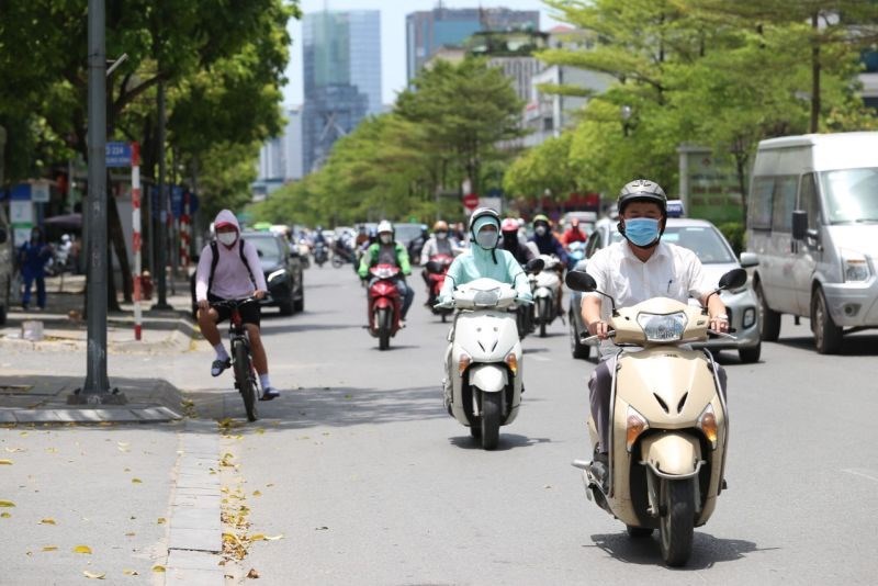 Thời tiết hôm nay 9.5: Không khí Hà Nội ở mức xấu - ảnh 1