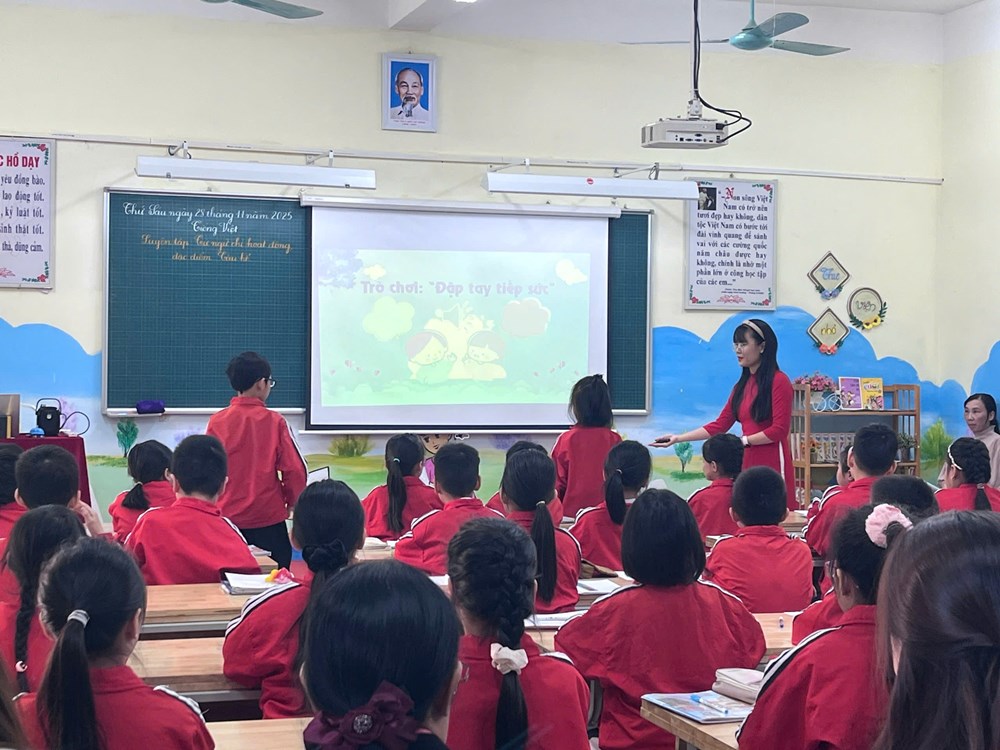 Phú Thọ: Đổi mới giáo dục và đào tạo trên nền tảng chuyển đổi số - ảnh 1