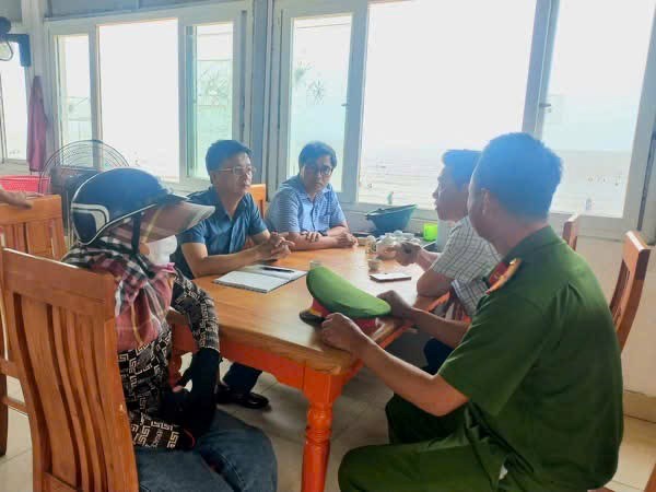 Hải Phòng: Chấn chỉnh nạn cua biển bán rong "treo đầu dê bán thịt chó” - ảnh 2