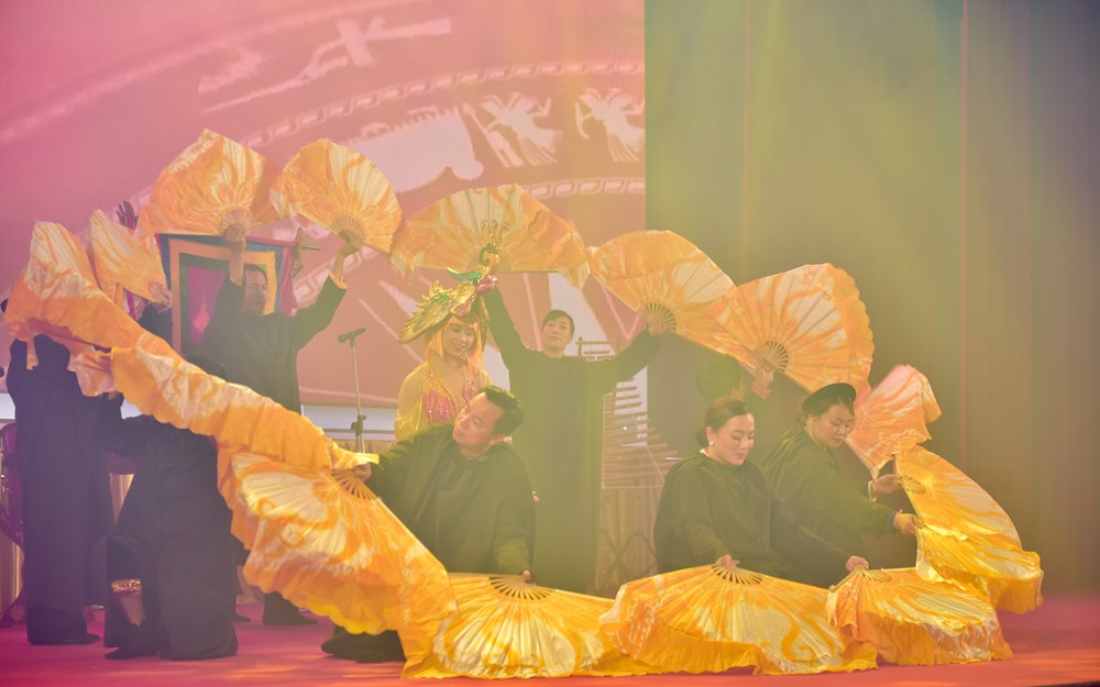 Đêm thăng hoa và lời tạ từ của rối Việt trên đất Lào - ảnh 44