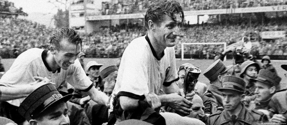 Những đế chế bóng đá: Tám quốc gia từng giành ngôi vô địch World Cup - ảnh 8