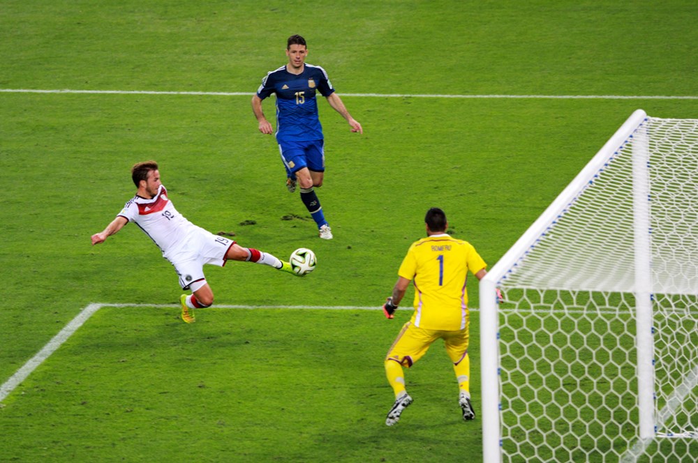 Những đế chế bóng đá: Tám quốc gia từng giành ngôi vô địch World Cup - ảnh 9