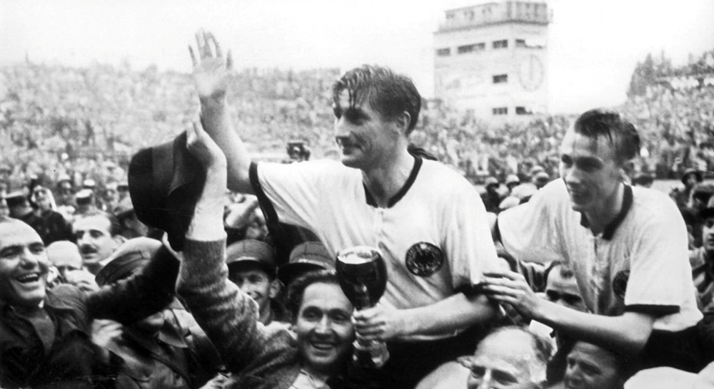 Lịch sử World Cup 1954: Phép màu ở Thụy Sĩ hay cái kết buồn cho huyền thoại Magyars - ảnh 15