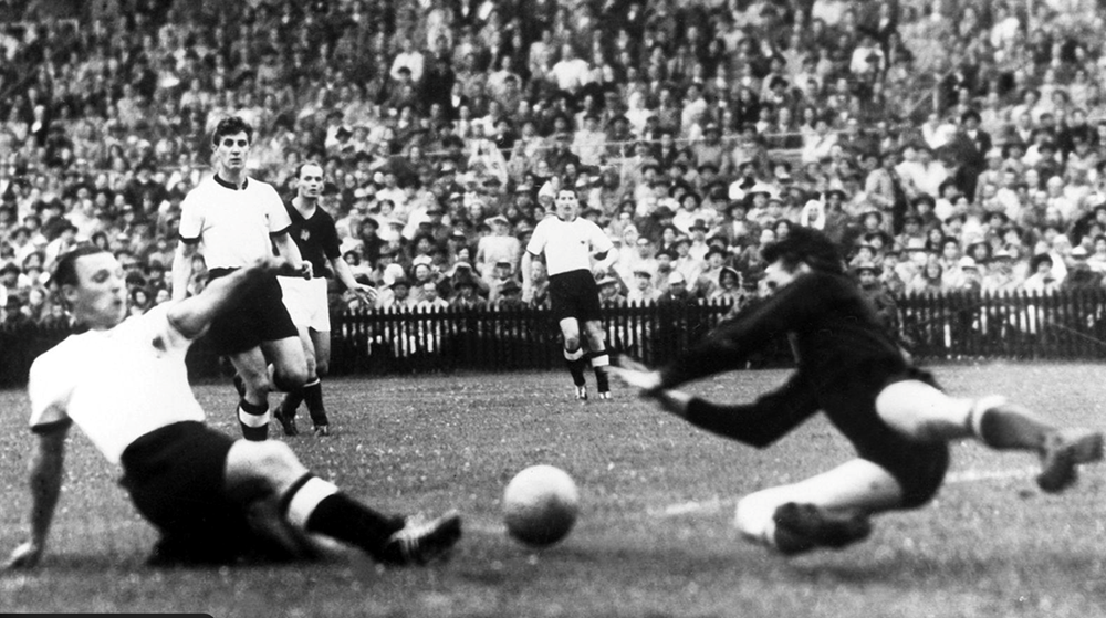 Lịch sử World Cup 1954: Phép màu ở Thụy Sĩ hay cái kết buồn cho huyền thoại Magyars - ảnh 14