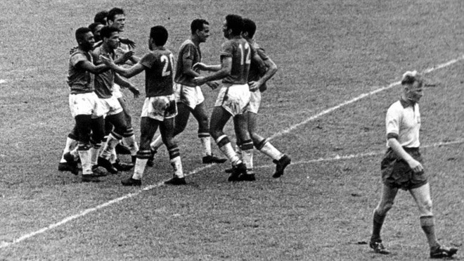 Lịch sử World Cup 1958: Brazil lần đầu đăng quang, Pele lên ngôi “vua“ - ảnh 11