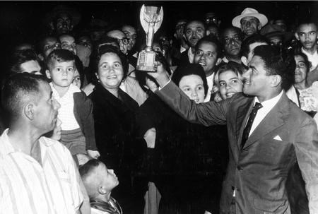Lịch sử World Cup 1962: Không Pele, đã có Garrincha - ảnh 12