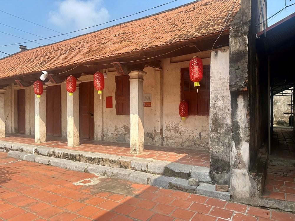 Xót xa cảnh đền, đình trăm tuổi xuống cấp nghiêm trọng tại Phú Thọ - ảnh 2
