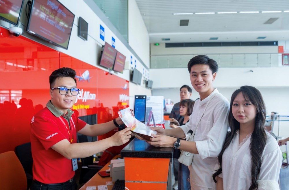 Bay cùng Vietjet, hoà mình vào mùa lễ hội bóng đá sôi động nhất hành tinh - ảnh 9