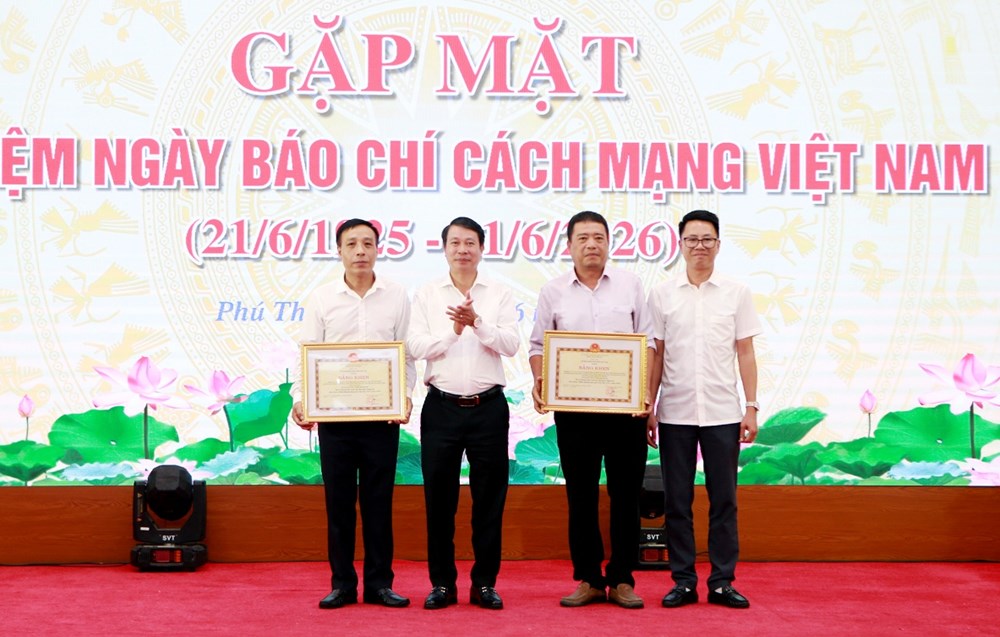 Phú Thọ gặp mặt các cơ quan báo chí nhân kỷ niệm 101 năm Ngày Báo chí cách mạng Việt Nam - ảnh 4